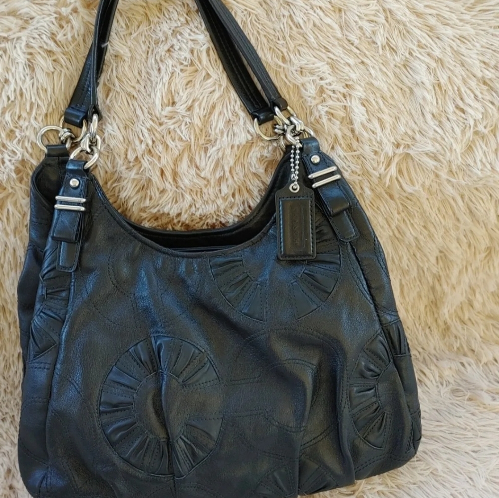 Coach Maggie op art gathered embellished shoulder bag black - Picture 2 of 7